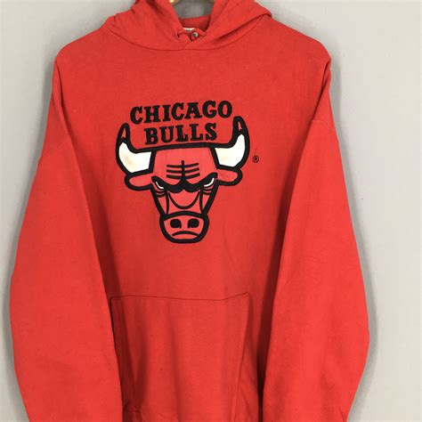 vintage bulls hoodie.